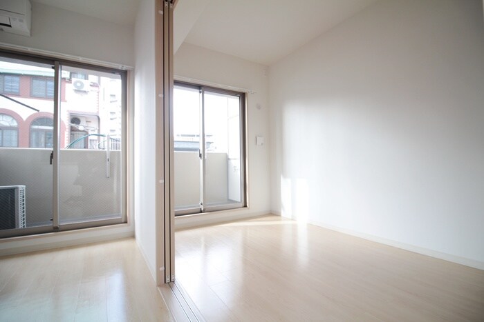 物件内観写真18　(居室)