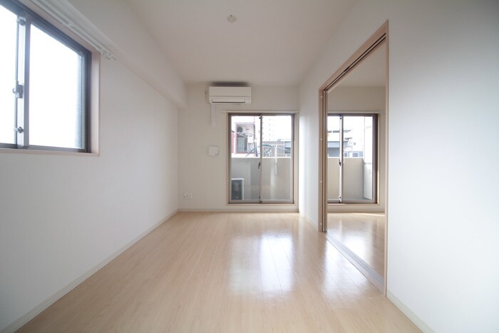 物件内観写真19　(居室)