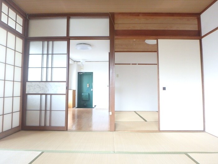 物件内観写真7　(居室)