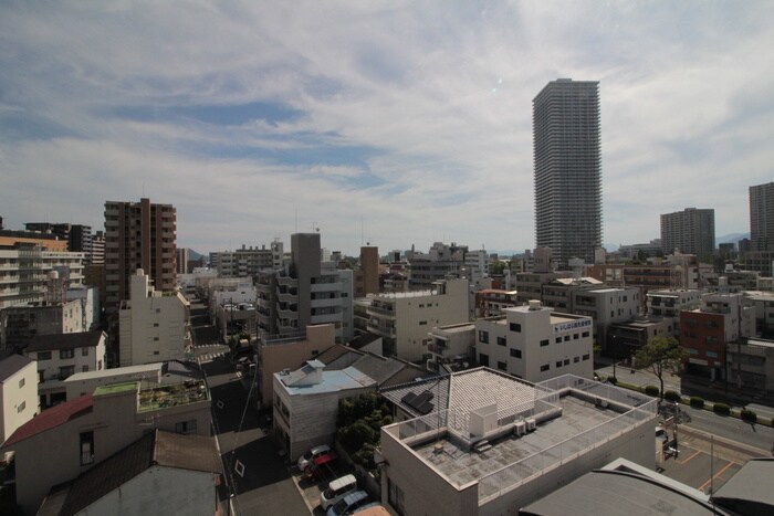 物件内観写真15　(室内からの展望)