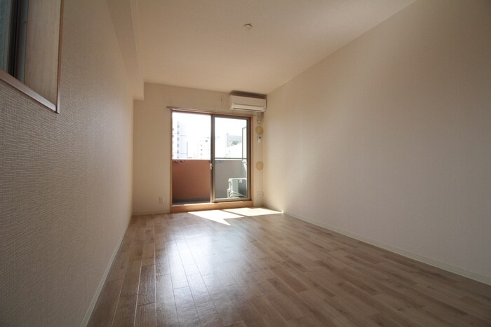 物件内観写真21　(居室)