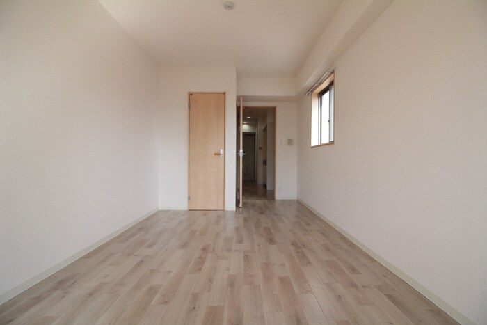 物件内観写真22　(居室)