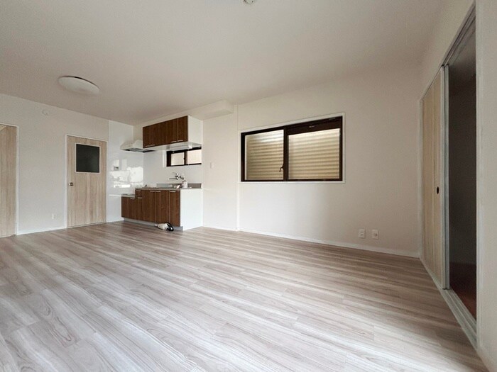 物件内観写真22　(居室)