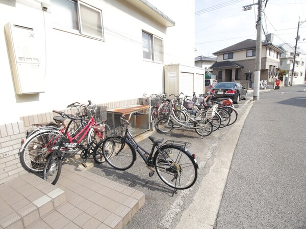 駐輪場
