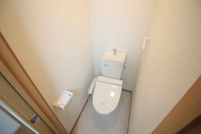 物件内観写真10　(トイレ)