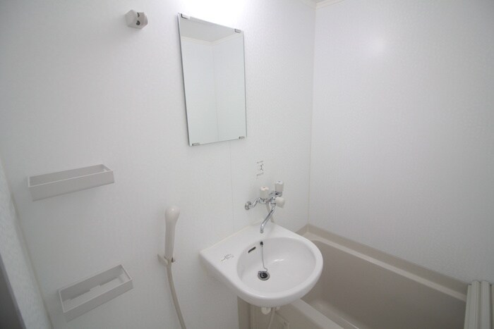物件内観写真11　(洗面)