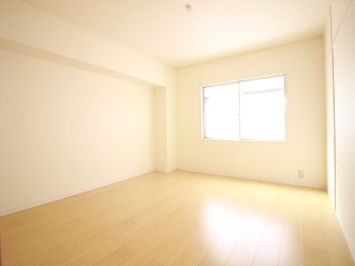 物件内観写真18　(居室)