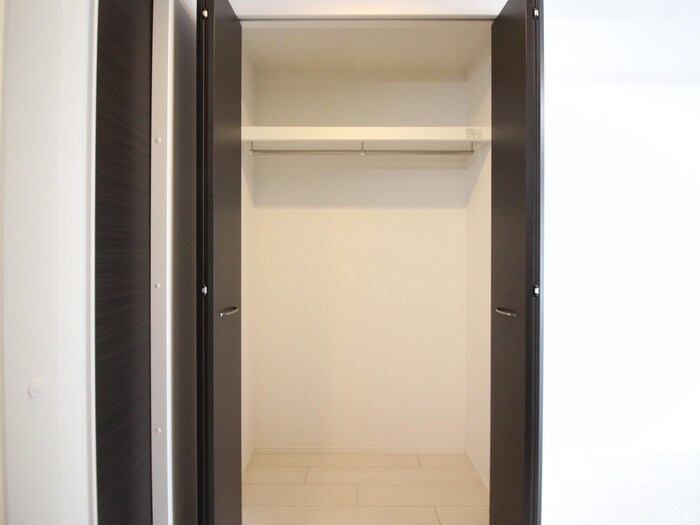 物件内観写真15　(収納)