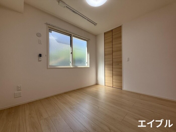 物件内観写真9　(居室)