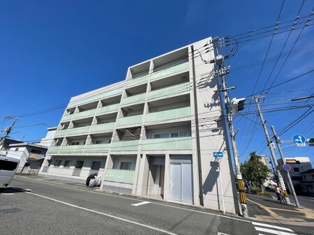 第２沖ビル外観写真