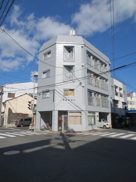 すみれビル外観写真