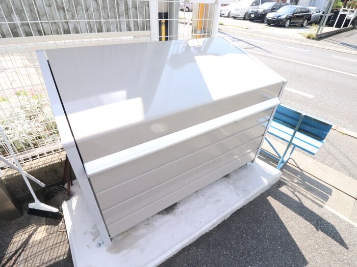 物件外観写真4　(建物設備)