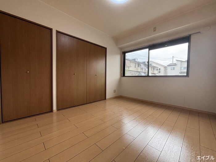 物件内観写真18　(居室)