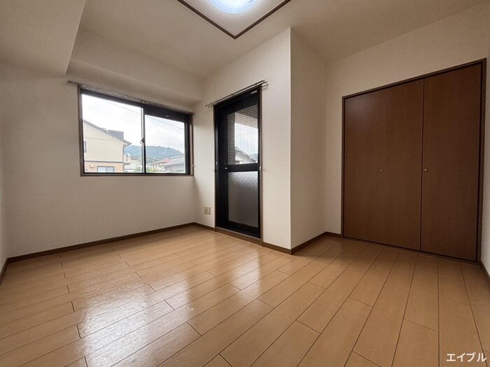 物件内観写真19　(居室)