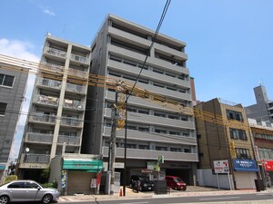 第１６友建ビル外観写真