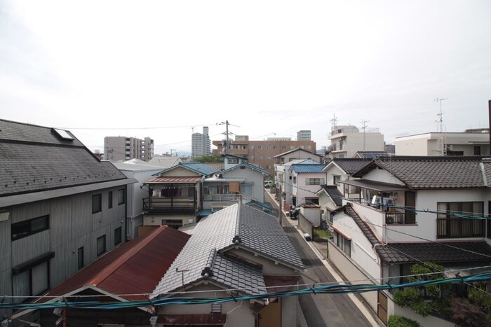 物件内観写真14　(室内からの展望)