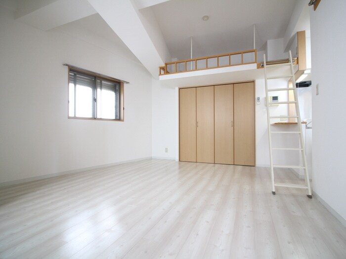 物件内観写真7　(居室)