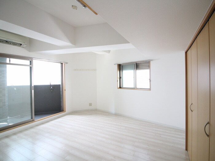 物件内観写真17　(居室)