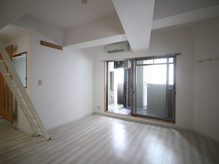 物件内観写真19　(居室)