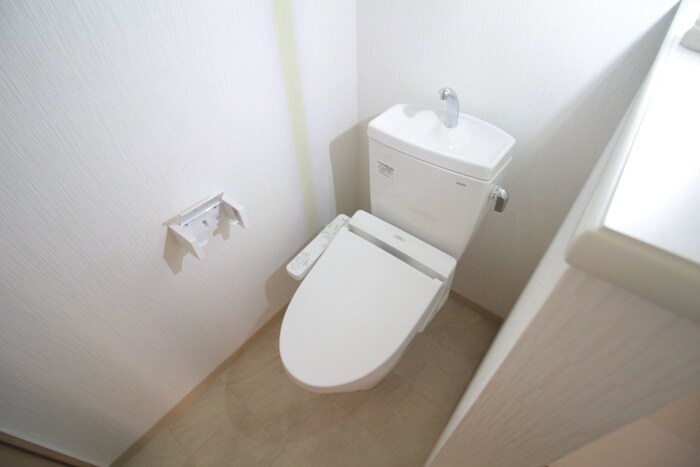 物件内観写真10　(トイレ)