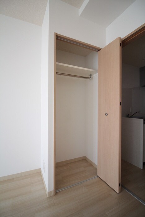 物件内観写真13　(収納)