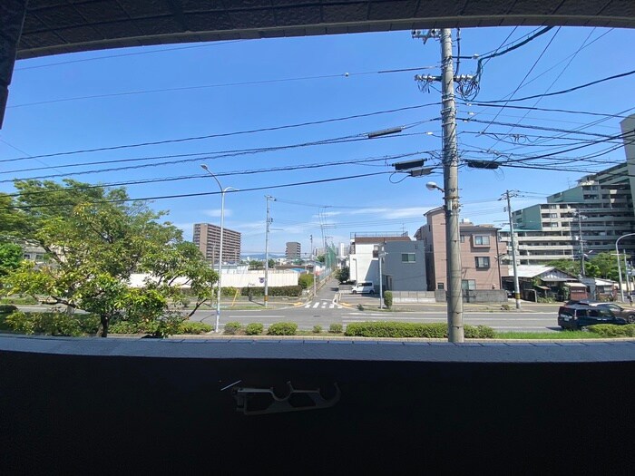 物件内観写真14　(室内からの展望)