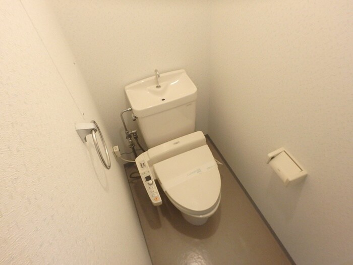 物件内観写真9　(トイレ)