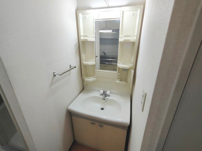 物件内観写真10　(洗面)