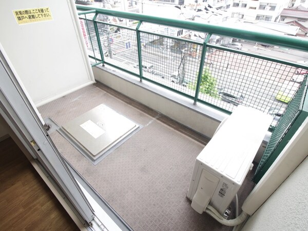 ベランダ・バルコニー