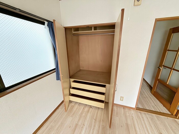 物件内観写真12　(収納)