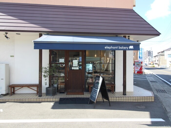 エレファントベーカリー