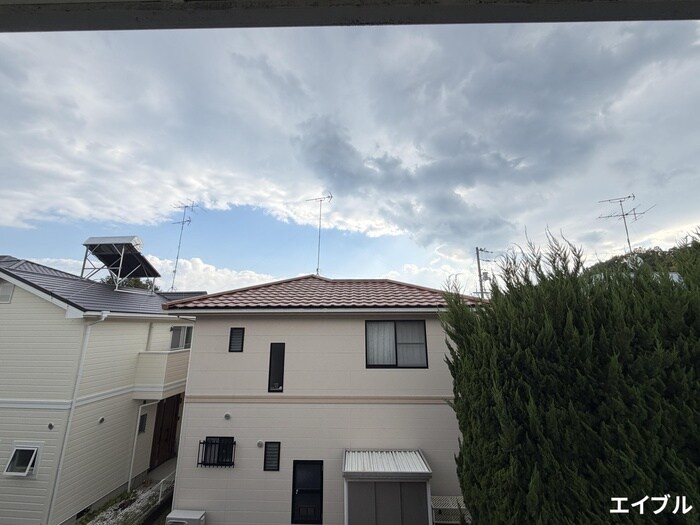 物件内観写真22　(室内からの展望)