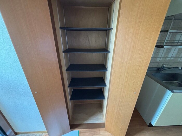 物件内観写真12　(靴箱)