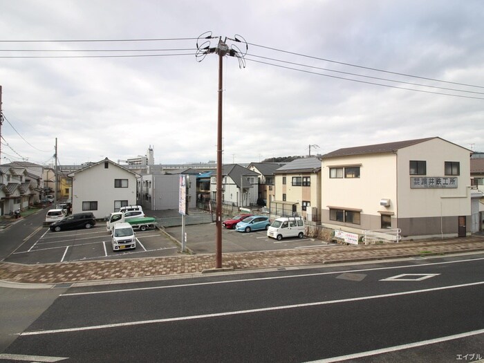 物件内観写真15　(室内からの展望)