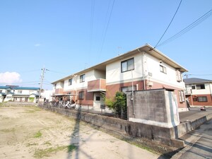 グランデュール横山A外観写真