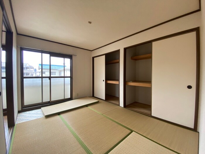 物件内観写真19　(居室)