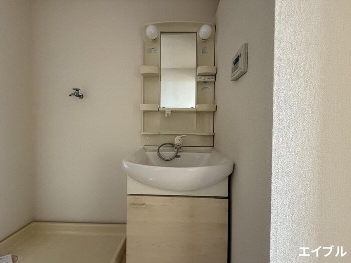 物件内観写真10　(洗面)