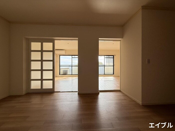 物件内観写真15　(居室)