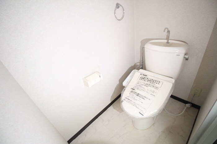 物件内観写真10　(トイレ)