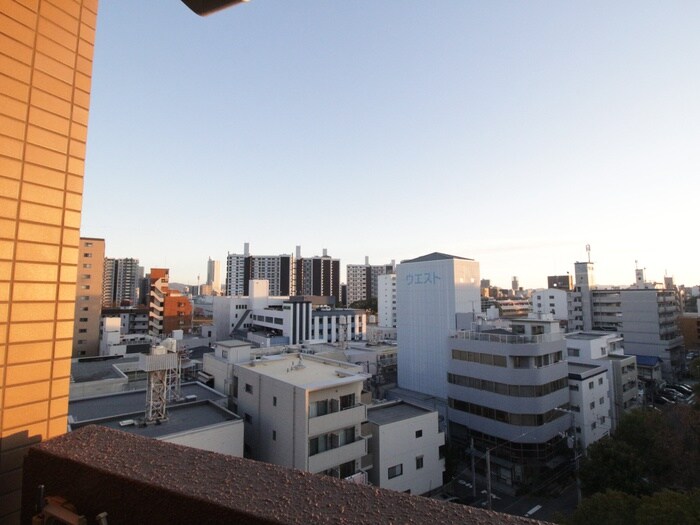 物件内観写真15　(室内からの展望)