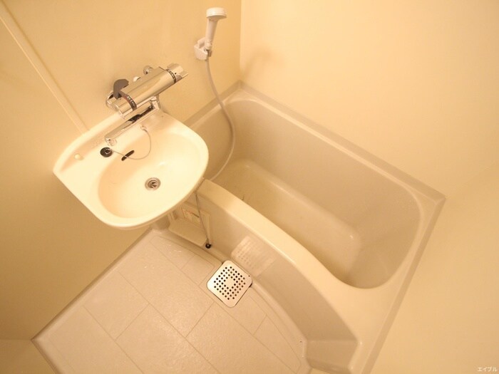 物件内観写真9　(バス／シャワールーム等)