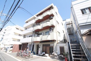 シャルトレット外観写真