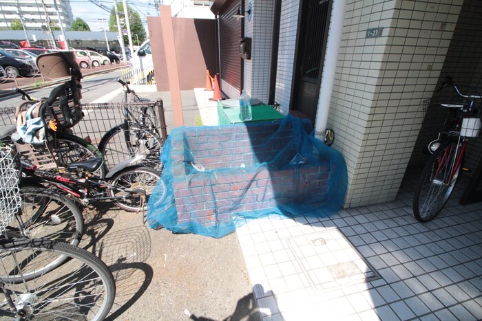 物件外観写真4　(建物設備)