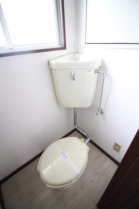 物件内観写真15　(トイレ)