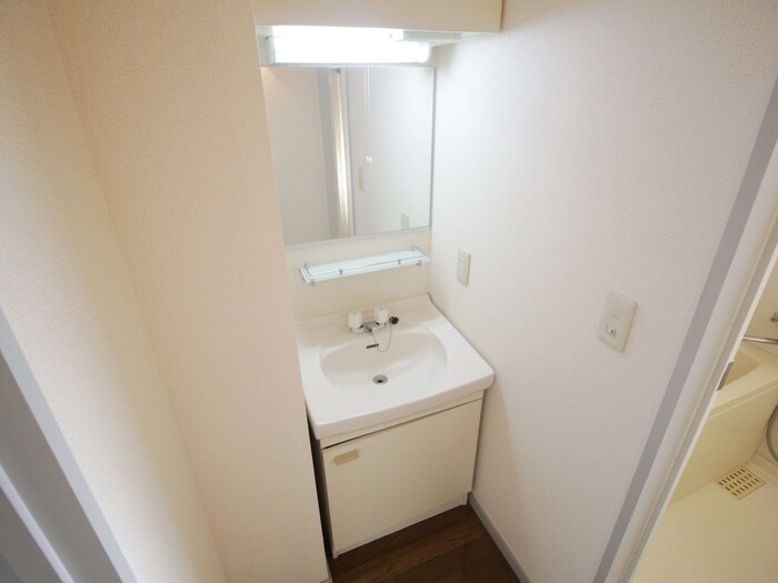 物件内観写真11　(洗面)