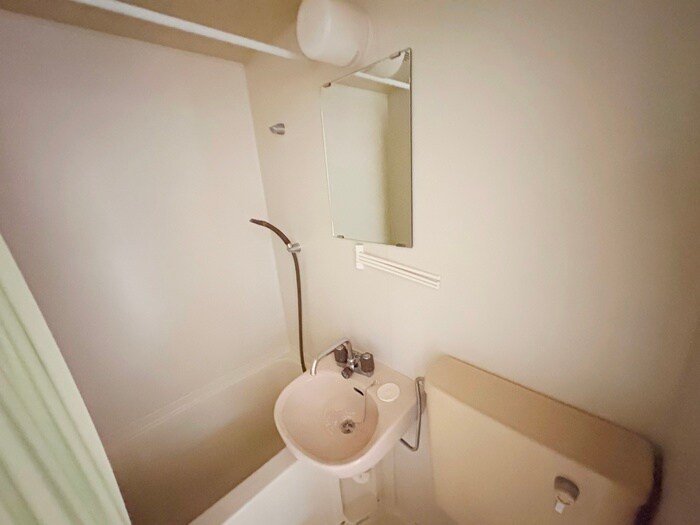 物件内観写真11　(洗面)