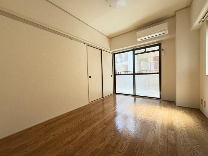 物件内観写真18　(居室)