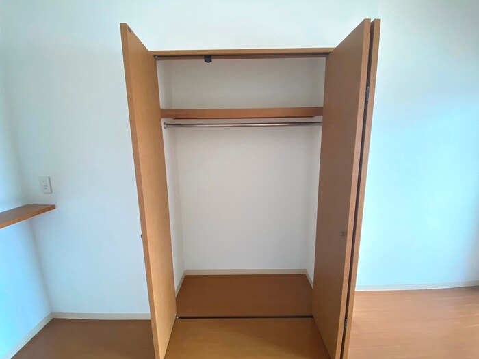 物件内観写真10　(収納)