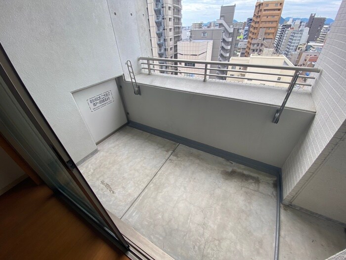 物件内観写真12　(ベランダ・バルコニー)