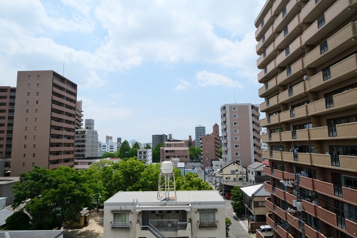 物件内観写真14　(室内からの展望)